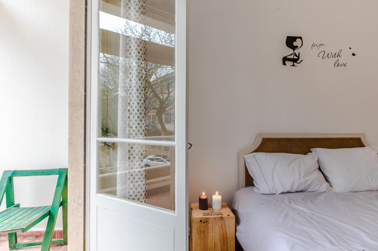 Wine Inn Carcavelos Guesthouse ภายนอก รูปภาพ