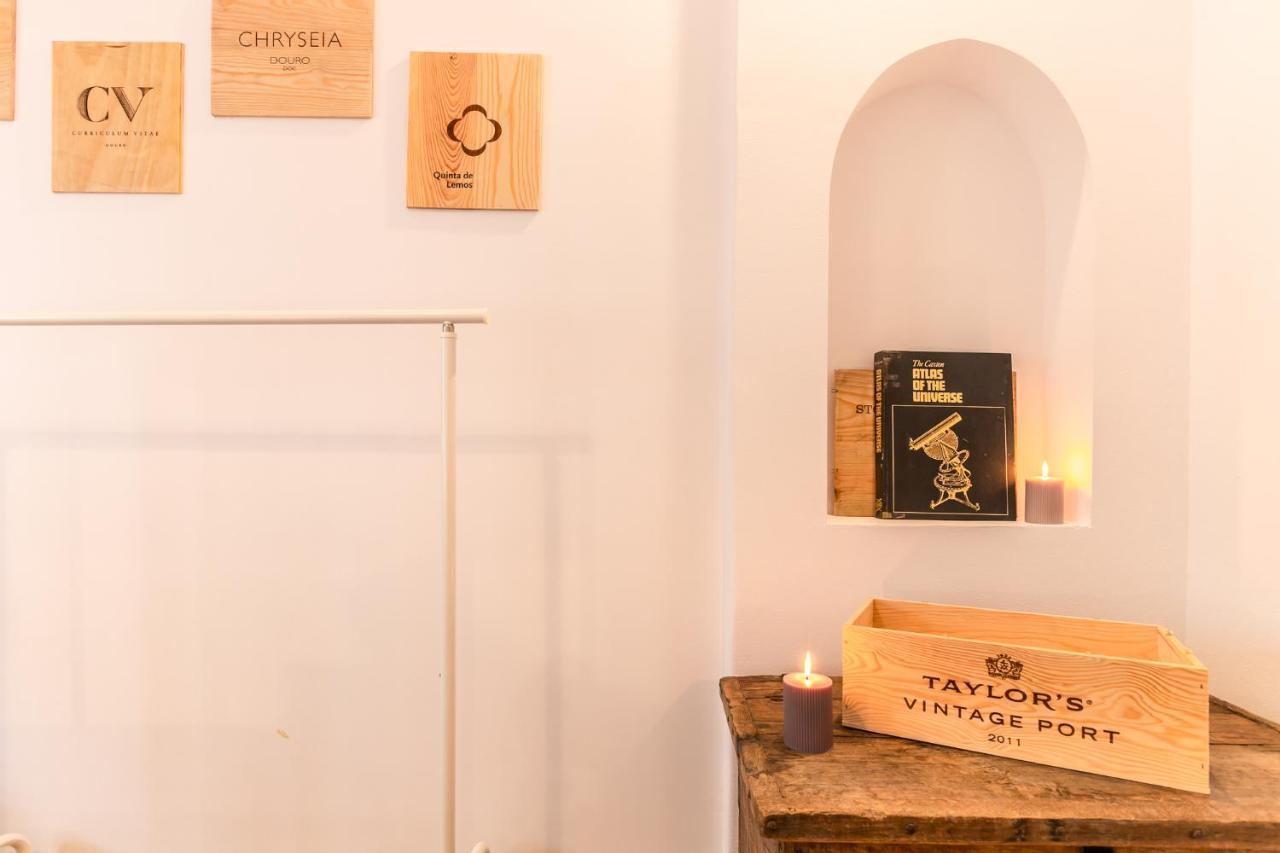 Wine Inn Carcavelos Guesthouse ภายนอก รูปภาพ